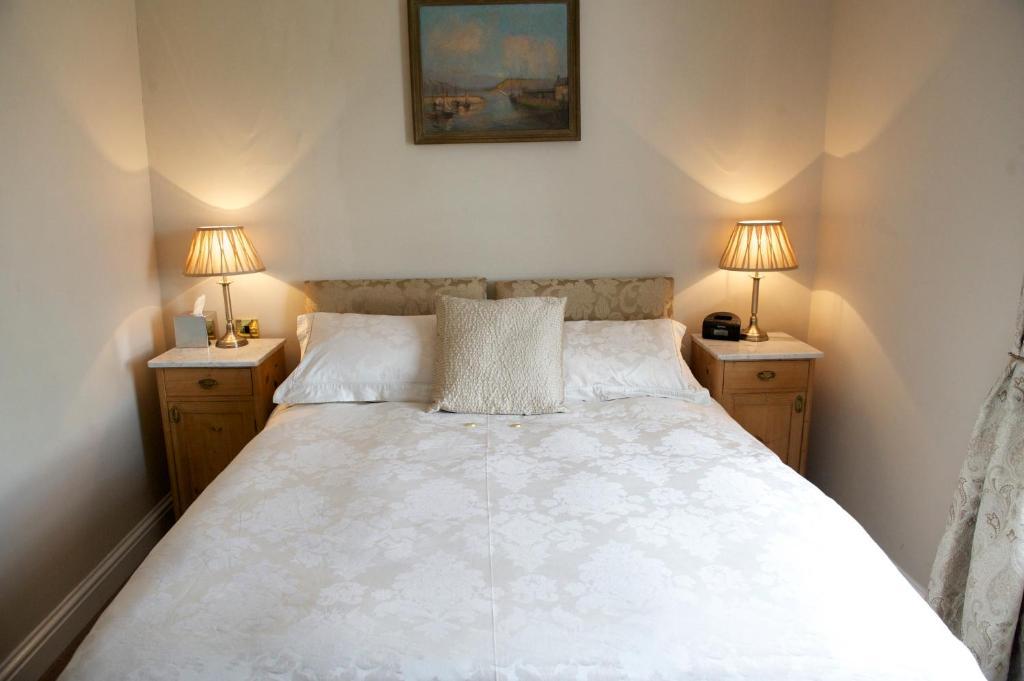 The Bradley Hotel เชลเทนแฮม ห้อง รูปภาพ