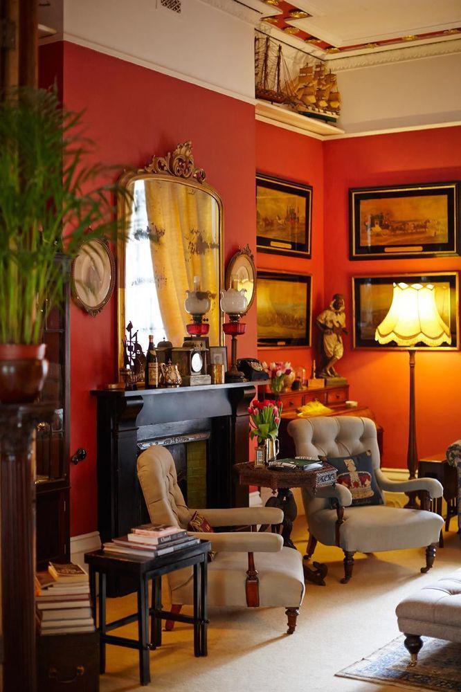 The Bradley Hotel เชลเทนแฮม ภายนอก รูปภาพ
